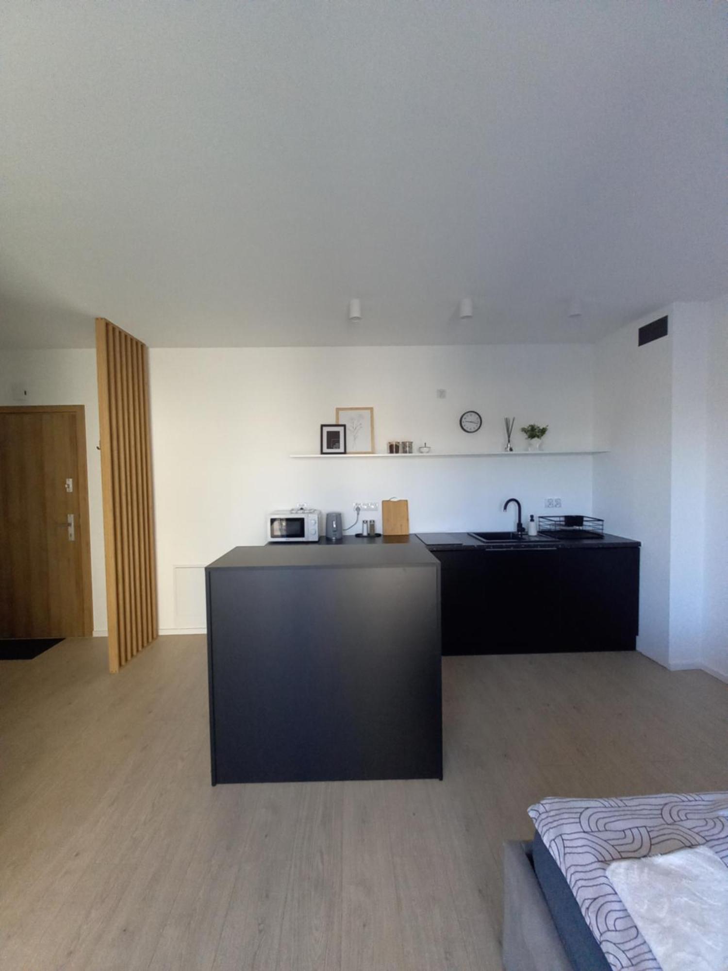Apartament 6 Ланьцут Екстер'єр фото